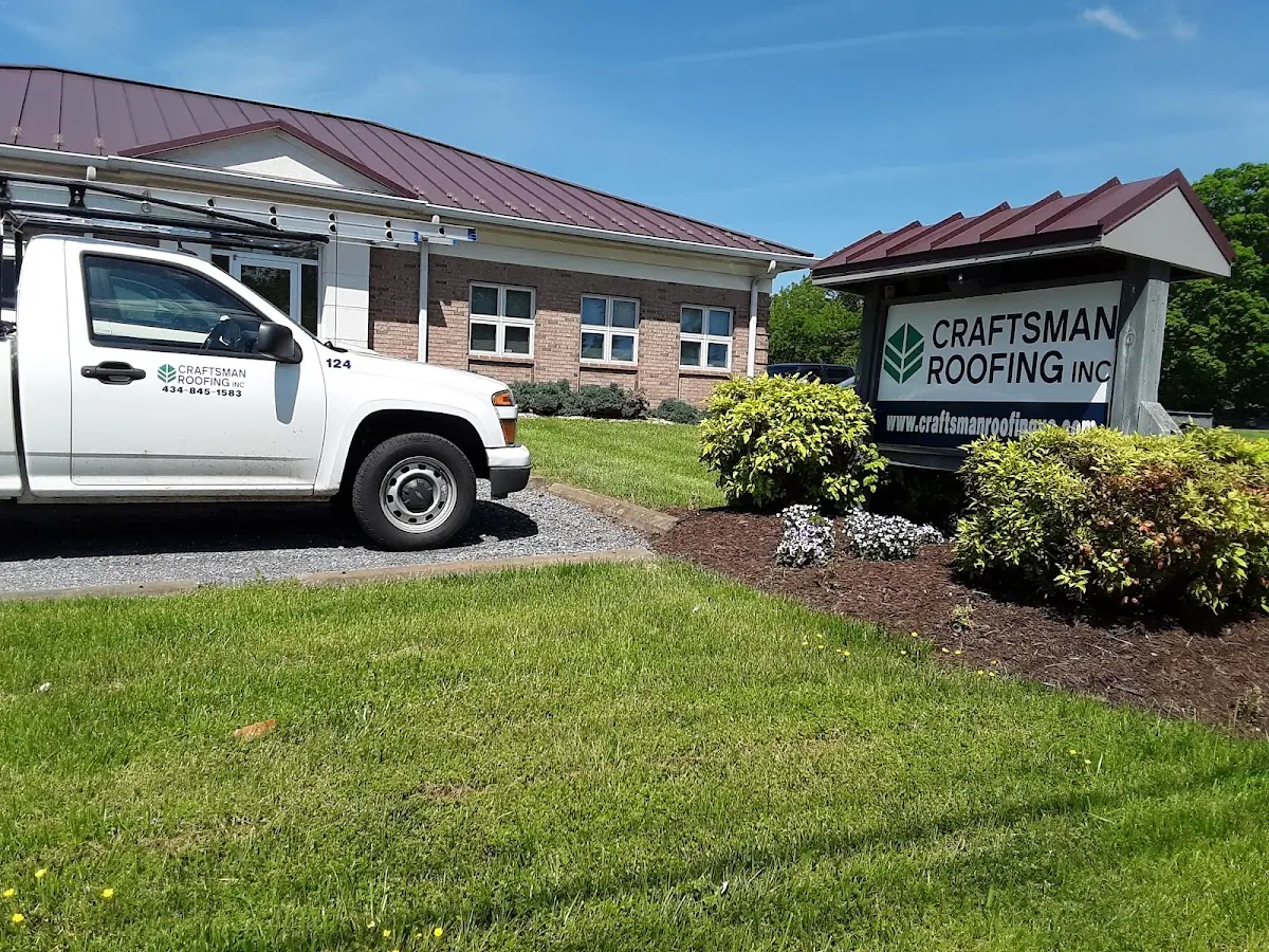 Quality Gutter & Downspout Repair by experienced craftsmen in Locust Neck Heights